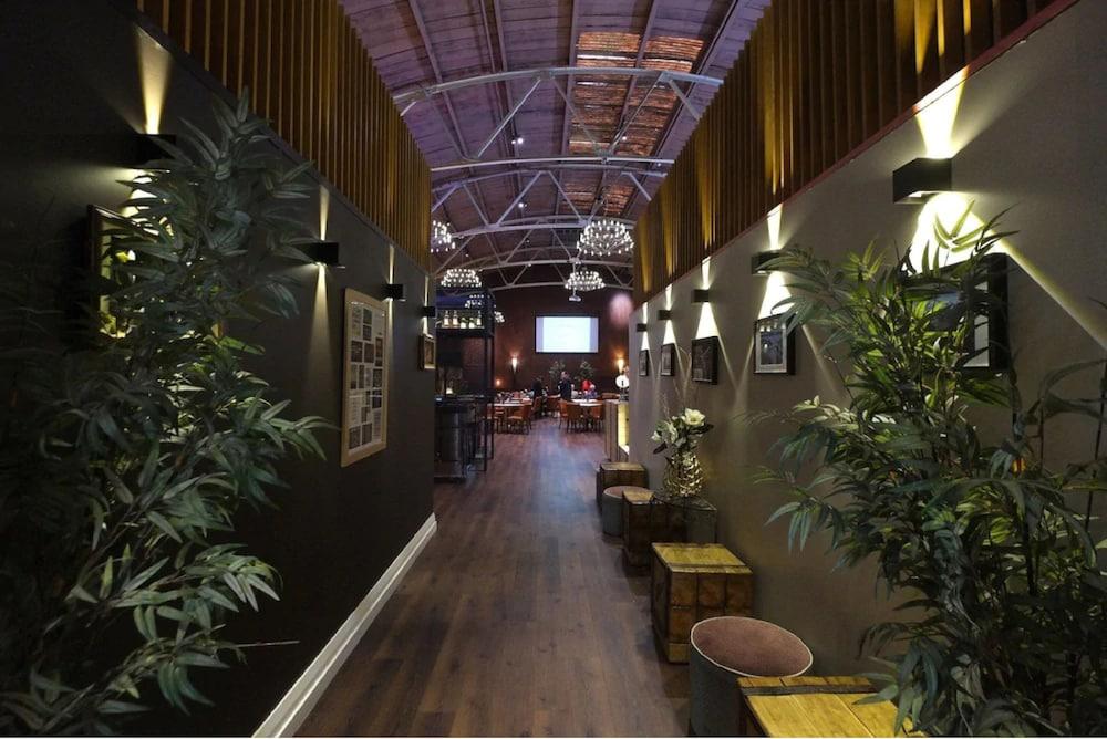 Auckland City Hotel - Hobson St Екстер'єр фото